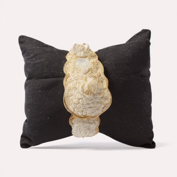 Vintage 1960s Ladies Pilgrim‎ Hidden Wrist Watch - Picture 2 of 10